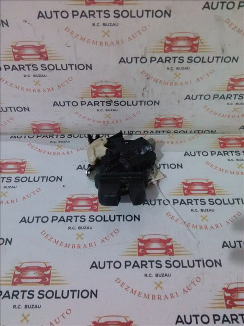 Broasca capota spate VW JETTA an fabr.2008