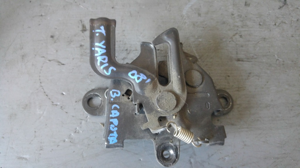 Broasca capota toyota yaris p9 2005-2014