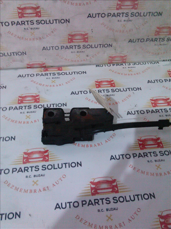 Broasca capota VOLKSWAGEN PASSAT B7