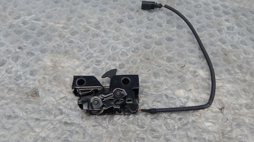 Broasca Capota VW GOLF VII 5G18235090