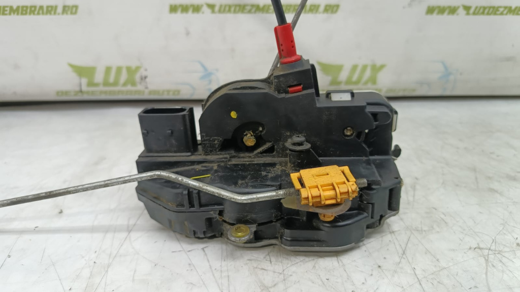 Broasca dreapta fata 3023880 Opel Astra J [2009 - 2012]