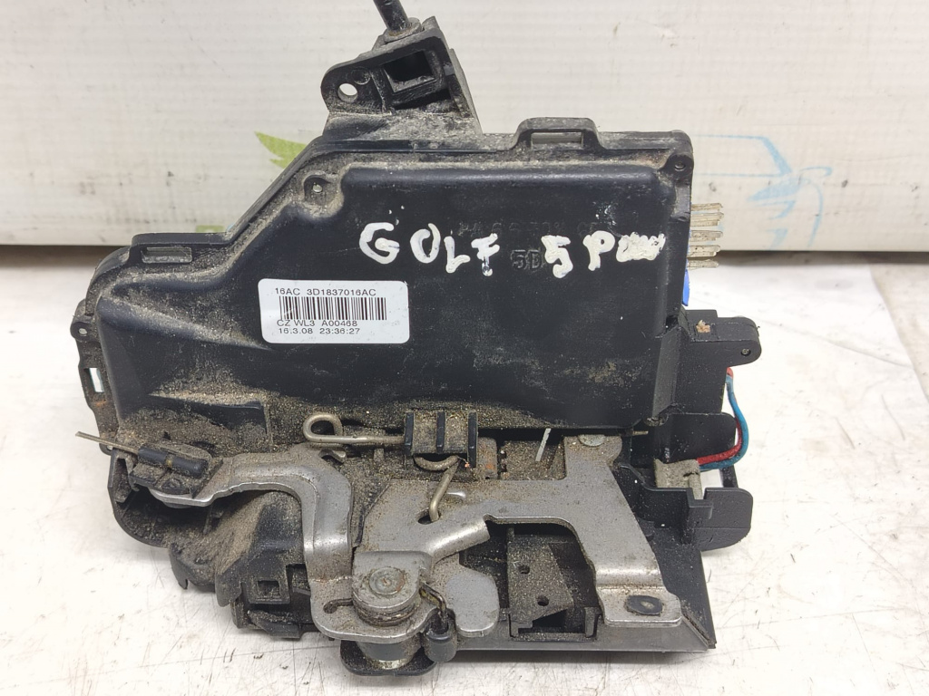 Broasca dreapta fata 3d1837016ac Volkswagen Jetta 5 [2005 - 2011]