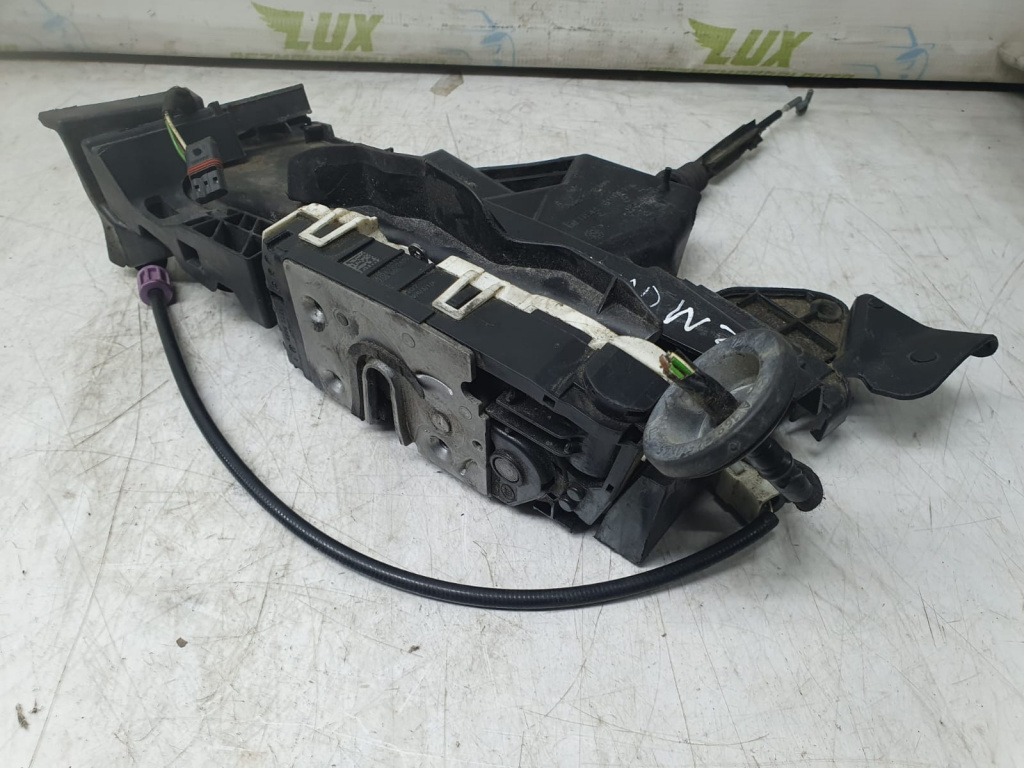 Broasca dreapta fata a2047231008 Mercedes-Benz C-Class W204/S204 [2007 - 2012]