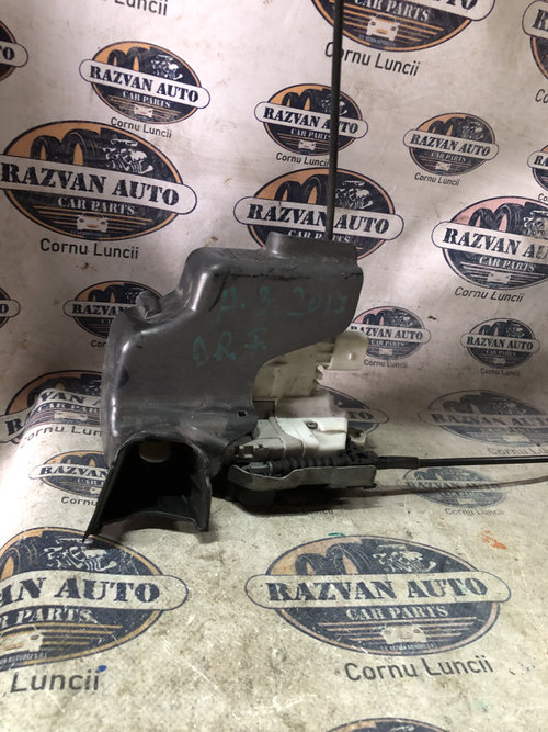 Broasca dreapta fata Audi A3 2017, 8V5837350