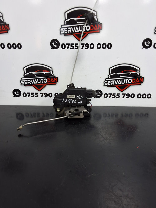 Broasca dreapta fata Audi A4 (2001-2004) [8E2, B6] 1.9 Motorina 2004, 4B2837016G