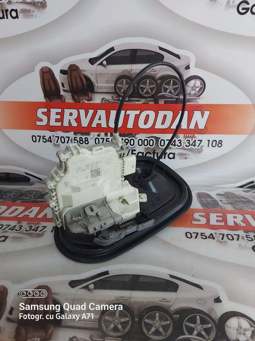 Broasca dreapta fata Audi A4 (2015-2019) [8W2, B9] 2.0 Motorina 2017, 8X1837016C