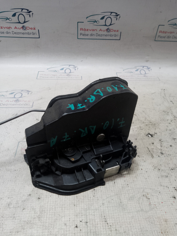 Broasca dreapta fata BMW F10 2012, 7202144
