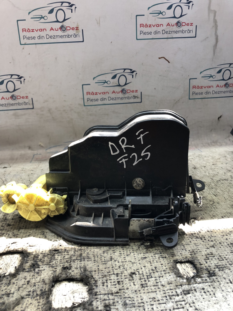 Broasca dreapta fata BMW X3 F25 2014