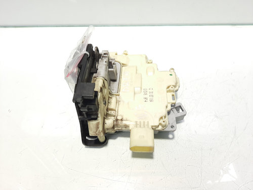 Broasca dreapta fata, cod 3C1837016A, VW Passat Variant (3C5) (id:467010)
