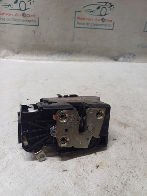 Broasca dreapta fata Dacia Logan Mcv 1.0 Benzina 2018, 805026897R