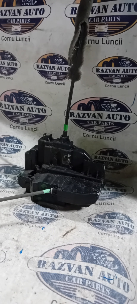 Broasca dreapta fata Nissan Qashqai 2011