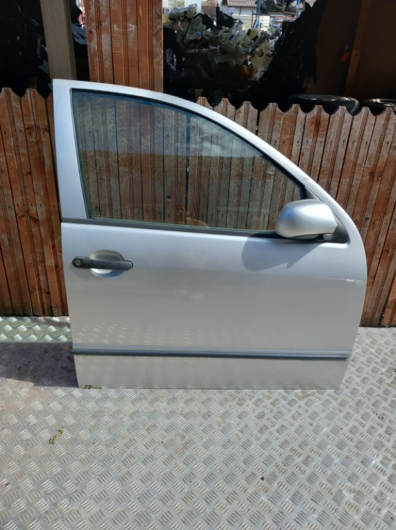 Broasca dreapta fata Skoda Fabia 1.4 benzina an 2001