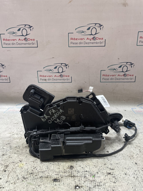 Broasca dreapta fata Skoda Octavia 4 2023, 5TB837016D