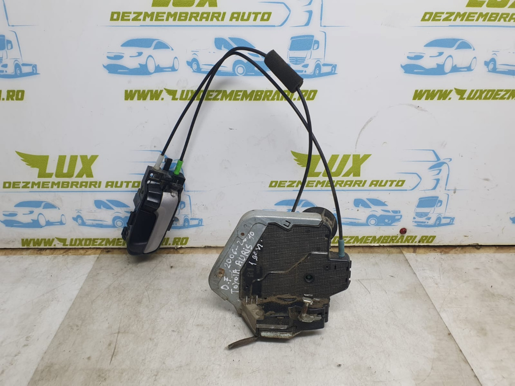 Broasca dreapta fata Toyota Auris [2006 - 2010]