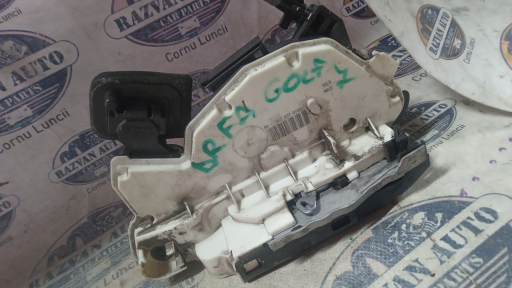 Broasca dreapta fata Volkswagen Golf 7 2014, 5K2837016D