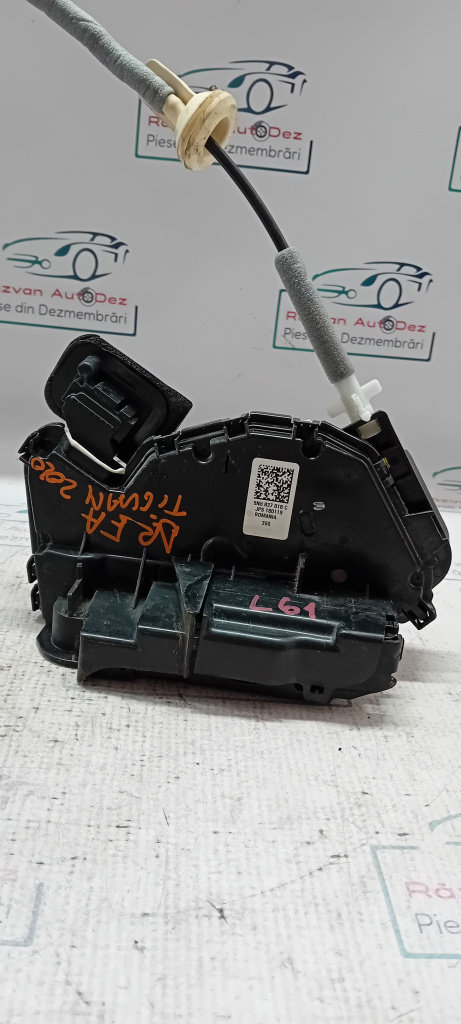 Broasca dreapta fata Volkswagen Tiguan 2020, 5N8837016C