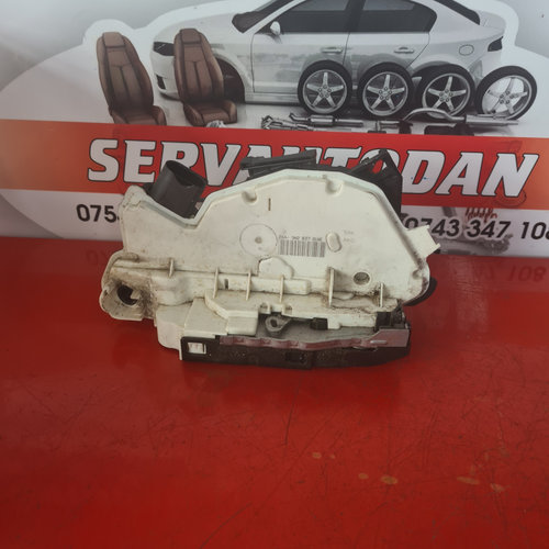 Broasca dreapta fata Volkswagen Tiguan facelift (2011-2015) 2.0 Motorina 2012