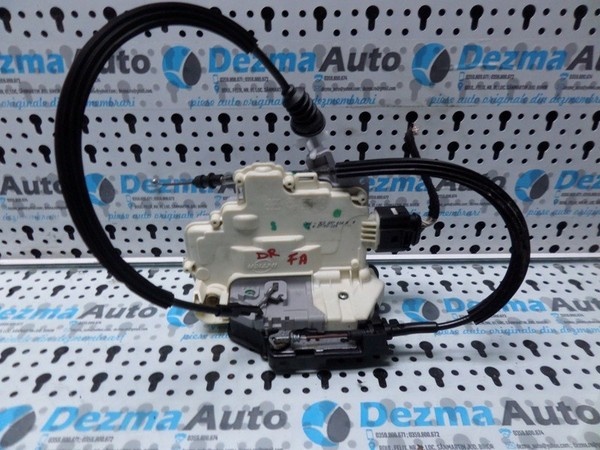 Broasca dreapta fata Vw Passat 3C2, 3C2837016A