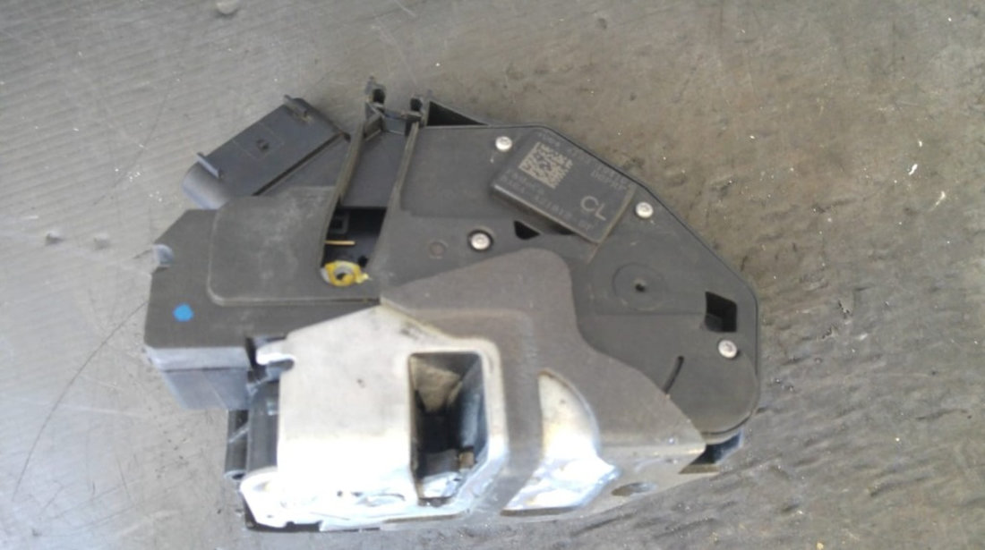 Broasca dreapta ford fiesta 6 mk6 3 usi 8a6a-a21812-bf