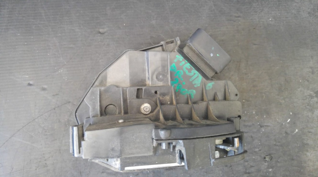 Broasca dreapta ford fiesta 6 mk6 3 usi 8a6a-a21812-bf