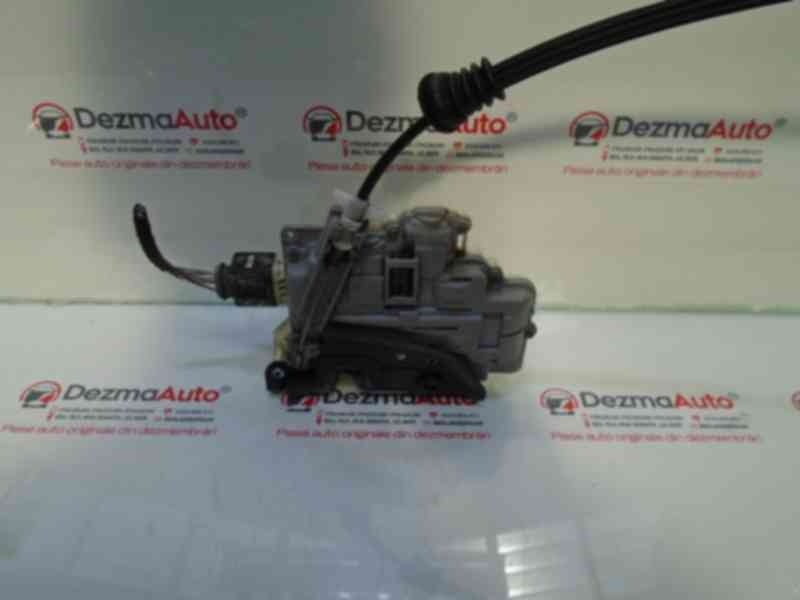 Broasca dreapta spate 3C4839016A, Vw Passat (3C2)