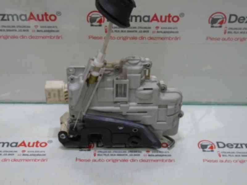 Broasca dreapta spate 8E0839016AA, Audi A4 (8EC, B7)