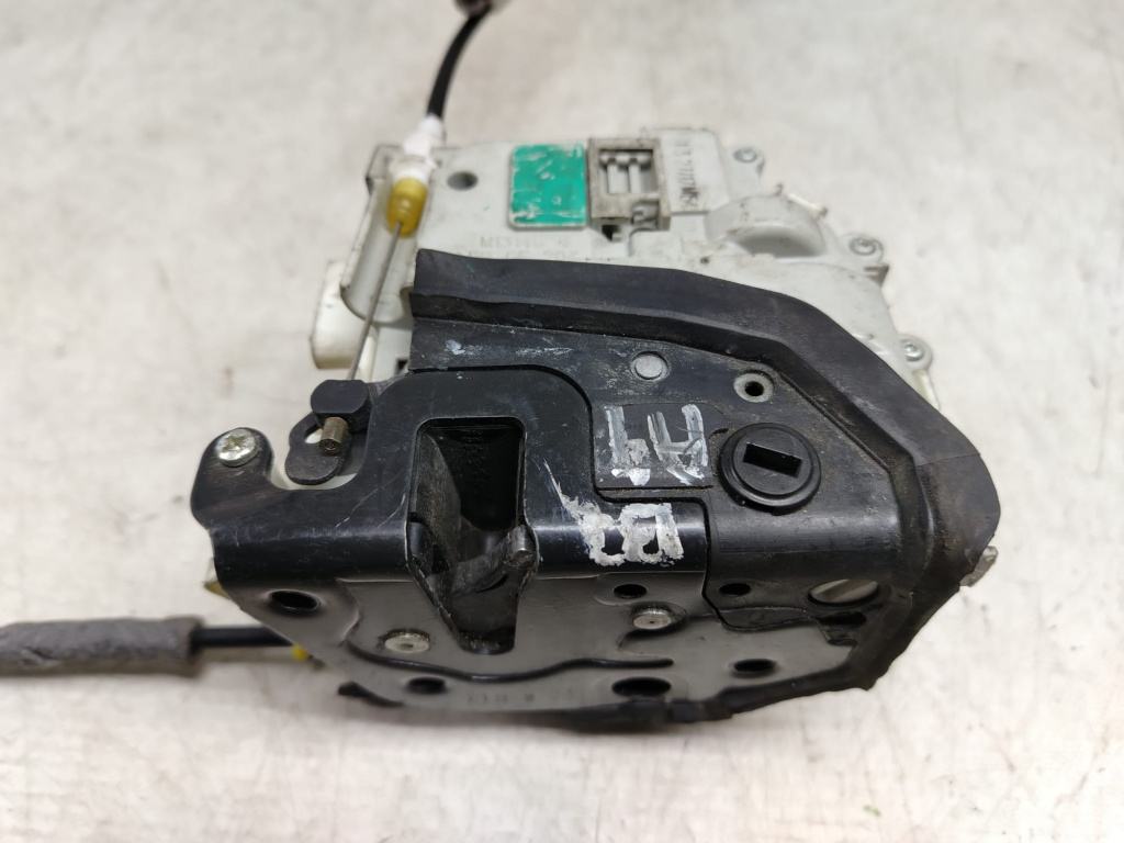 Broasca dreapta spate 8x0839016d Audi A4 B9 [2015 - 2020]