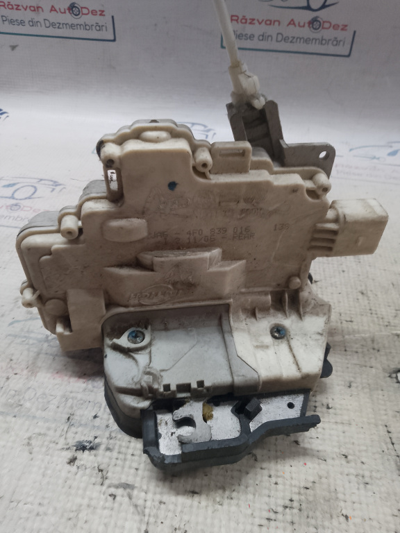 Broasca dreapta spate Audi A3 2007, 4F0839016