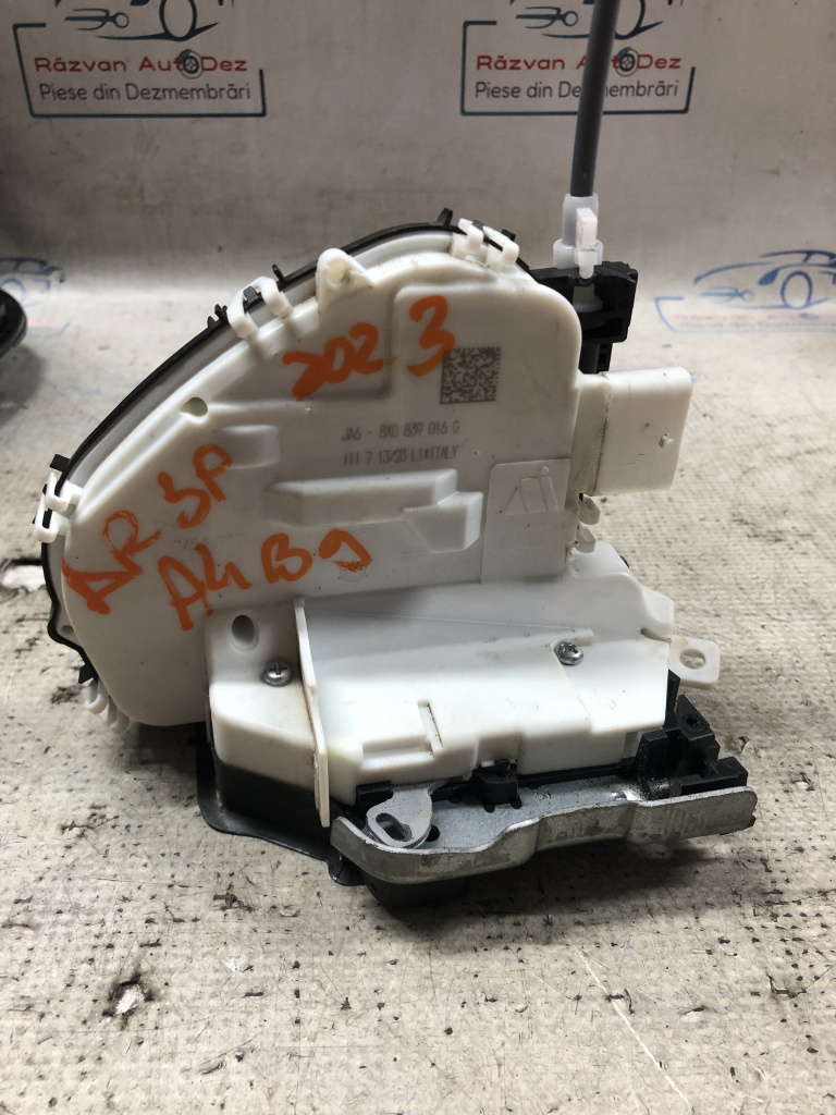 Broasca dreapta spate Audi A4 B9 - Motorina 2023, 8X0839016G