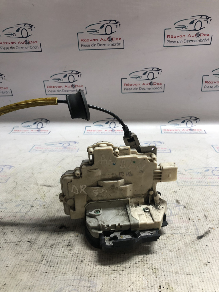 Broasca dreapta spate Audi A6 2011, 4F0839016