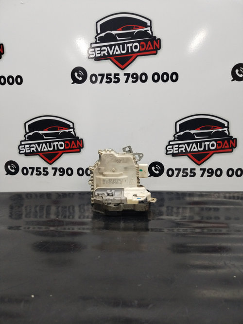 Broasca dreapta spate Audi A8 (2009-2017) [4H] D4 3.0 Motorina 2012, 8K0839016C