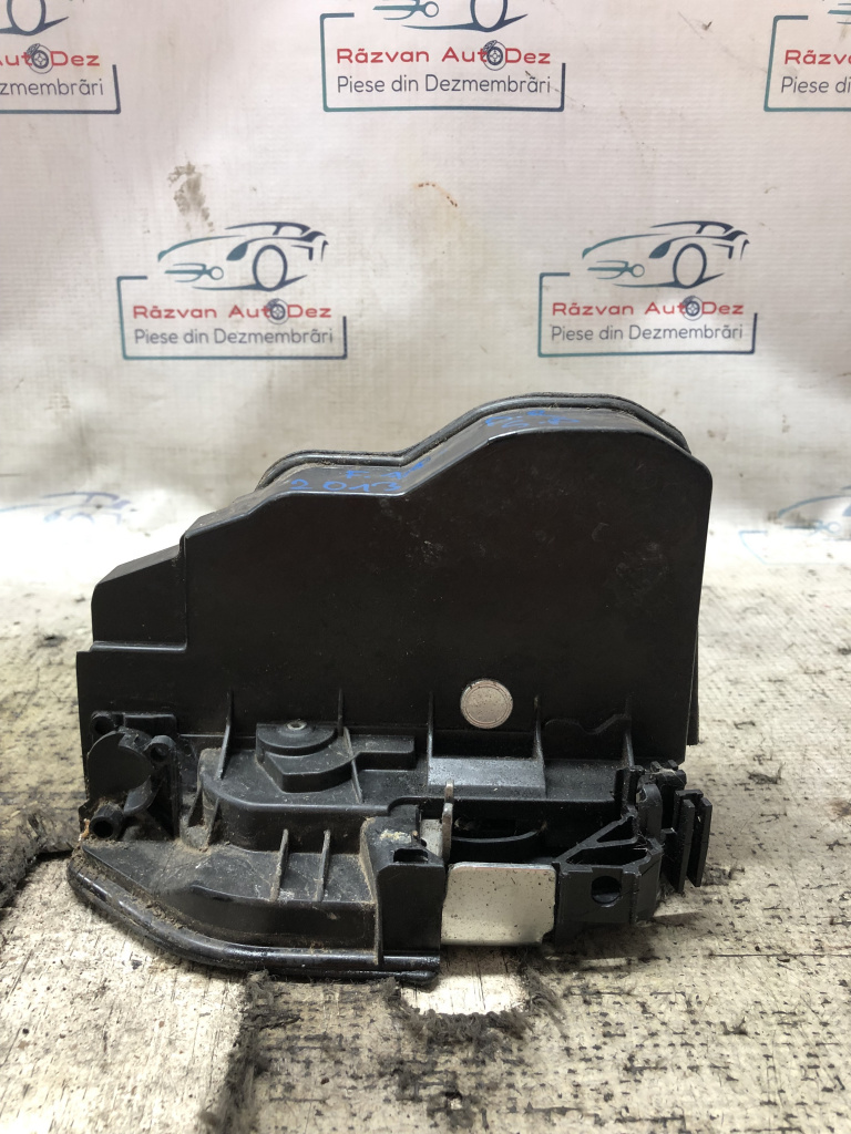 Broasca dreapta spate BMW 520 F11 2013