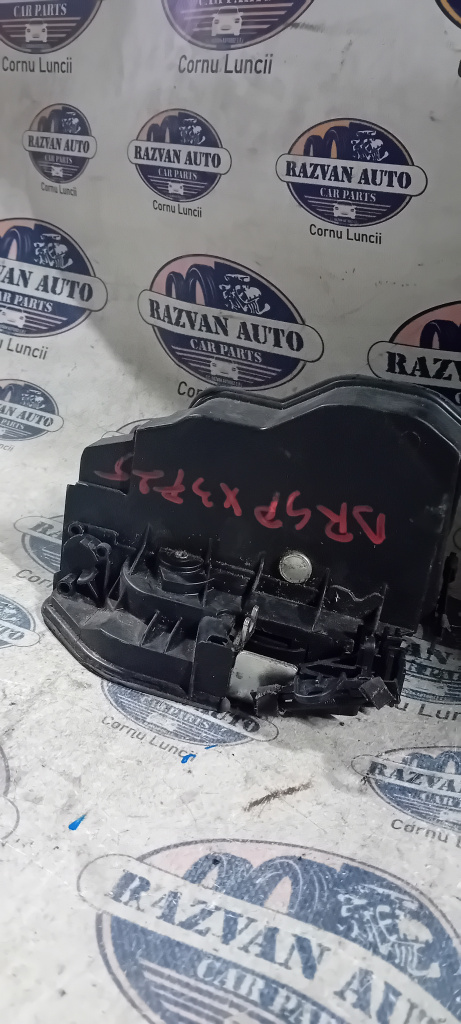 Broasca dreapta spate BMW X3 F25 2011