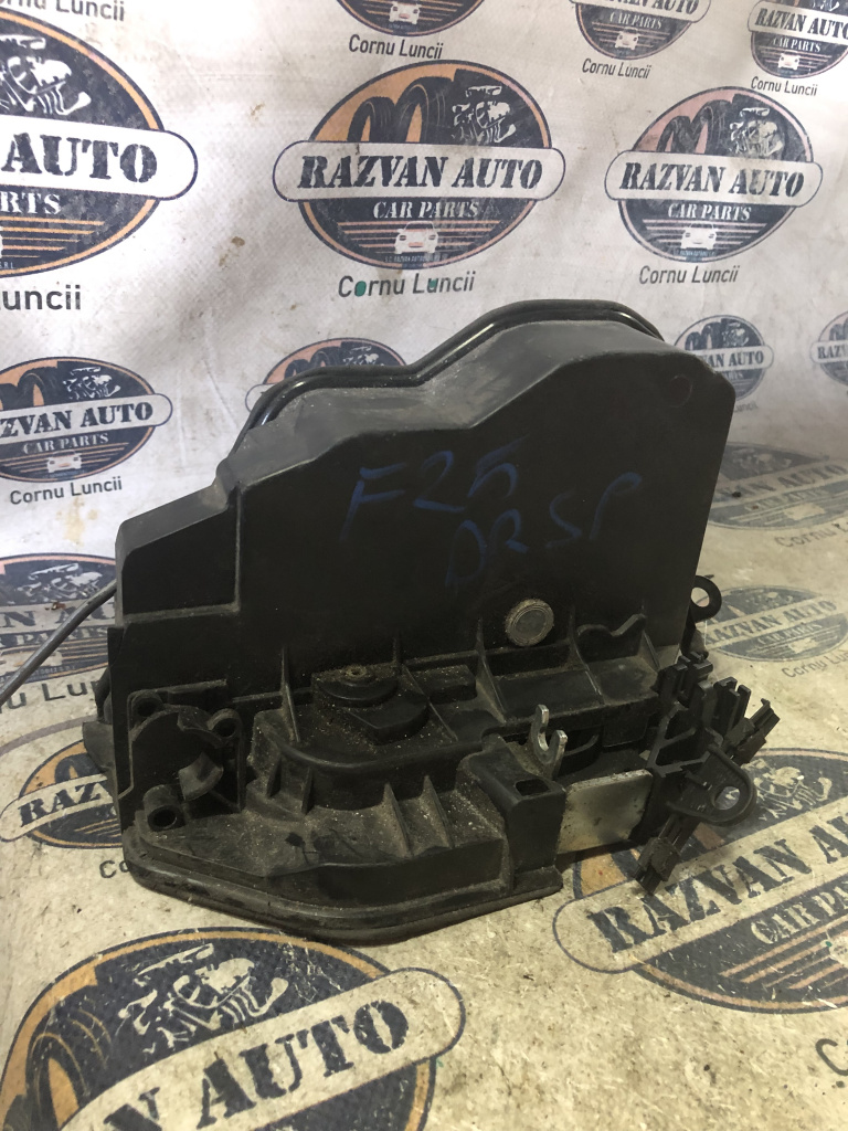 Broasca dreapta spate BMW X3 F25 2013