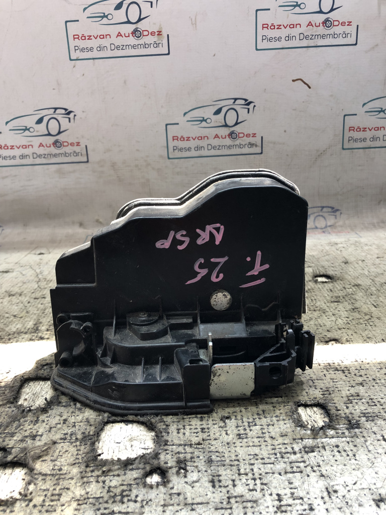 Broasca dreapta spate BMW X3 F25 2014