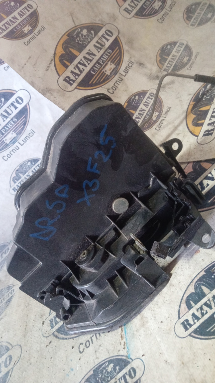 Broasca dreapta spate BMW X3 F25 2014