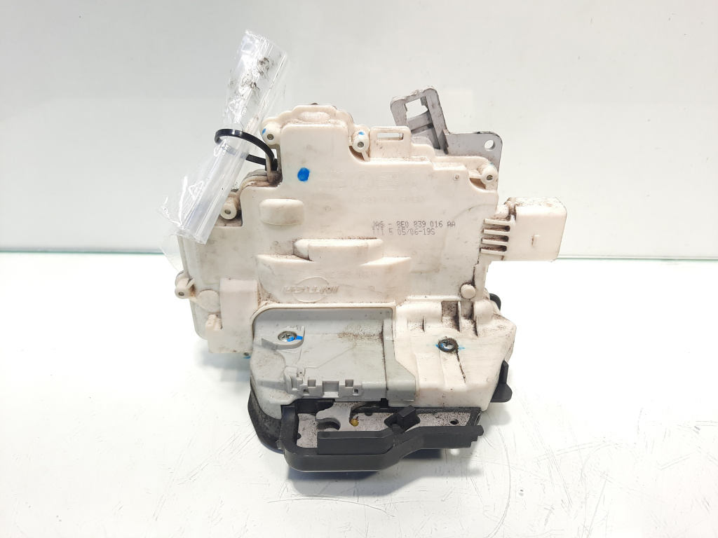 Broasca dreapta spate, cod 8E0839016AA, Audi A4 (8EC, B7) (id:459105)