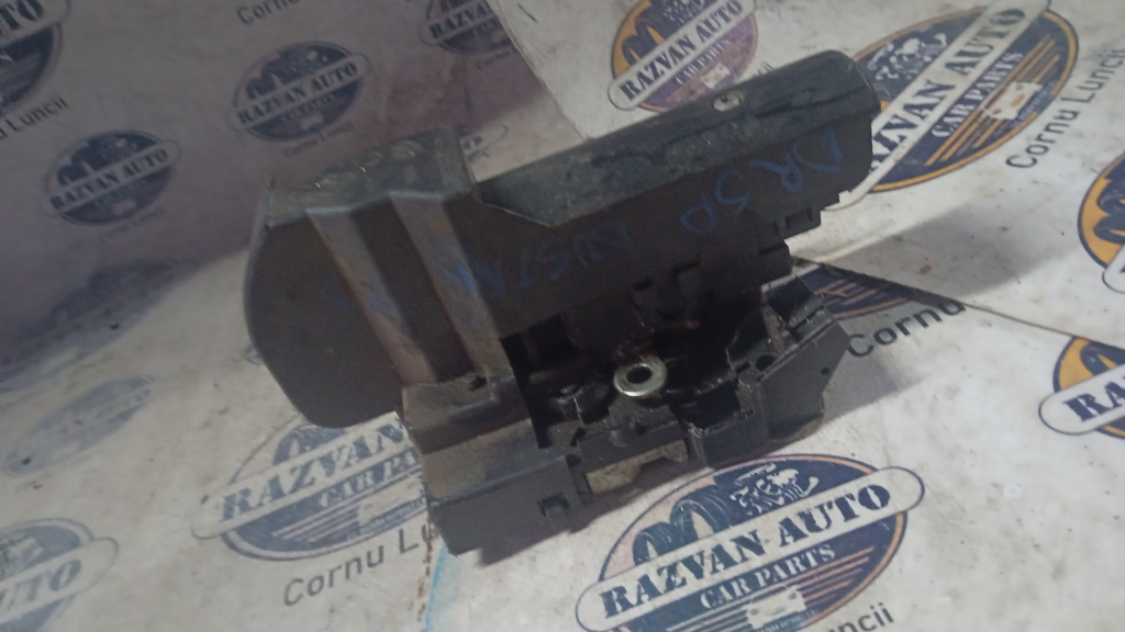 Broasca dreapta spate Dacia Duster 2013