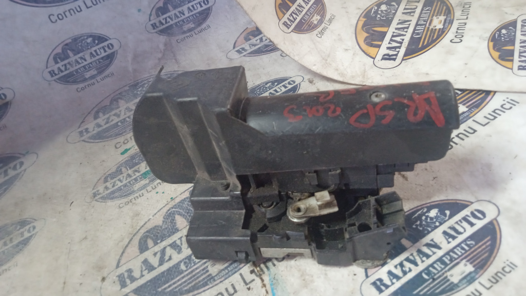 Broasca dreapta spate Dacia Duster 2013