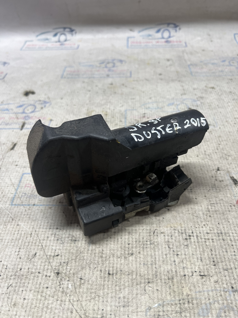Broasca dreapta spate Dacia Duster 2015, 825020966R