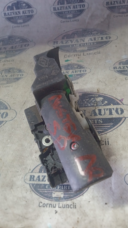 Broasca dreapta spate Dacia Duster, 825020966R