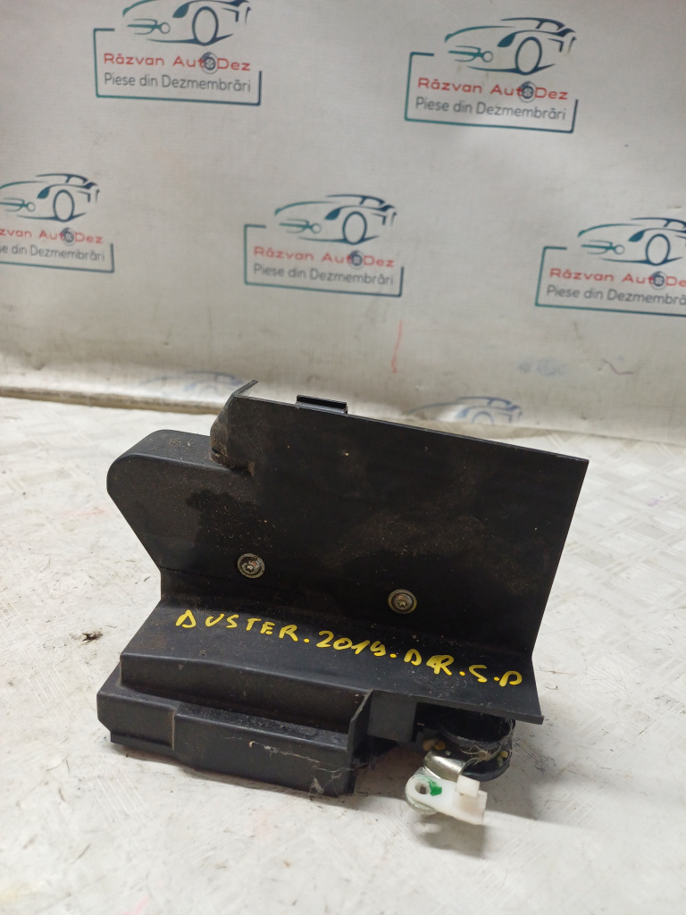 Broasca dreapta spate Dacia Duster - Benzina 2019, 825027159R