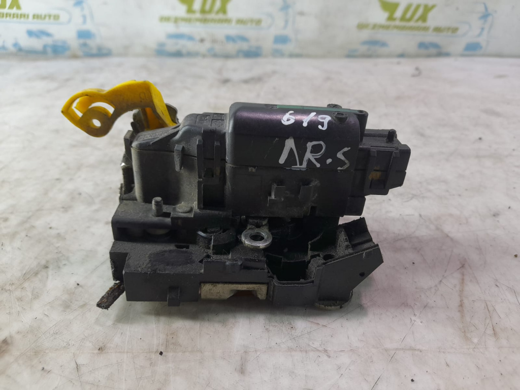 Broasca dreapta spate Dacia Duster [facelift] [2013 - 2017] 1.5 dci K9K858