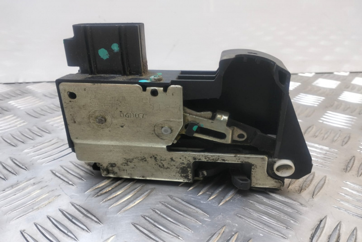 Broasca dreapta spate Ford Fiesta 5 [2001 - 2007]