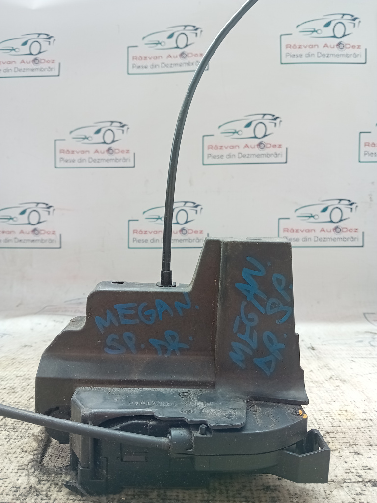 Broasca dreapta spate Renault Megane 2010, 825020025R