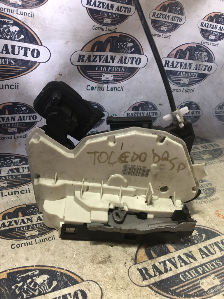 Broasca dreapta spate Seat Toledo 2013, 5E0839016