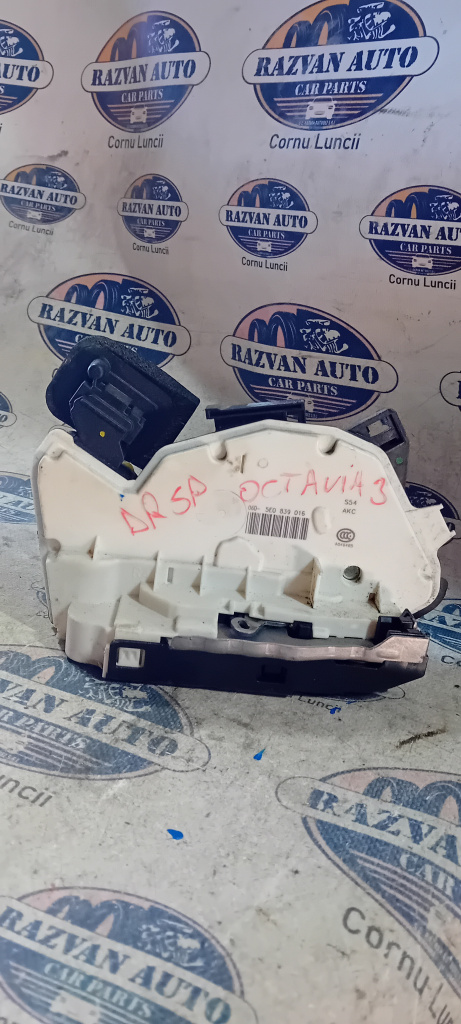 Broasca dreapta spate Skoda Octavia 3 2015
