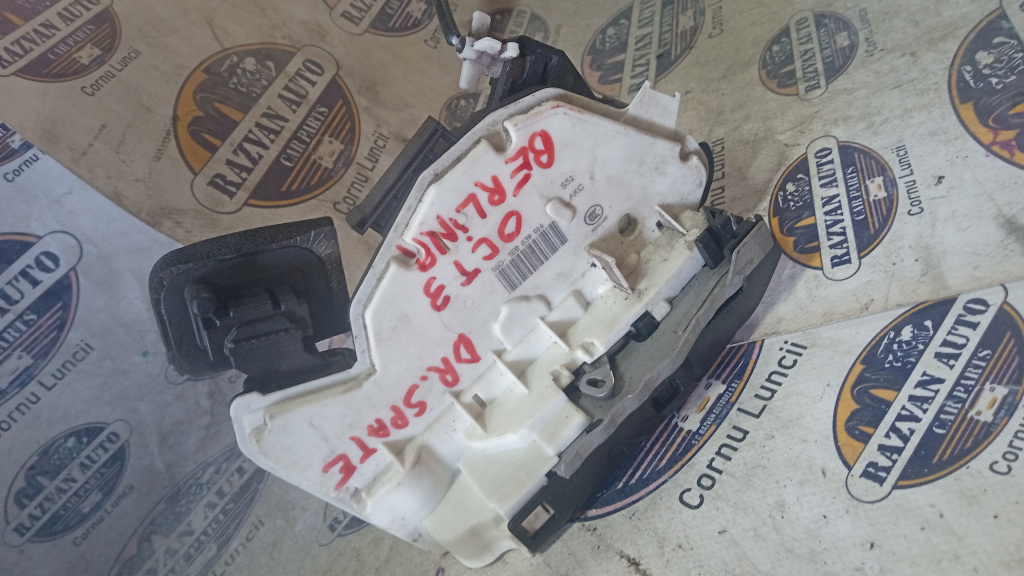 Broasca dreapta spate Skoda Octavia 3 Be