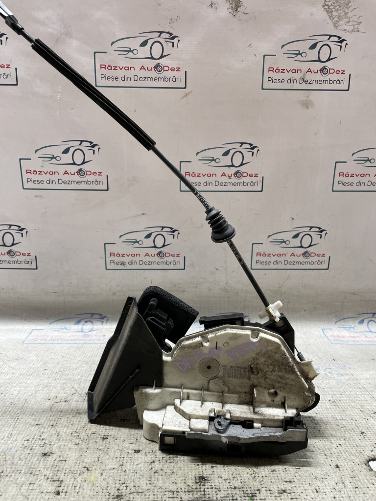 Broasca dreapta spate Skoda Yeti 2012, 5E0839016