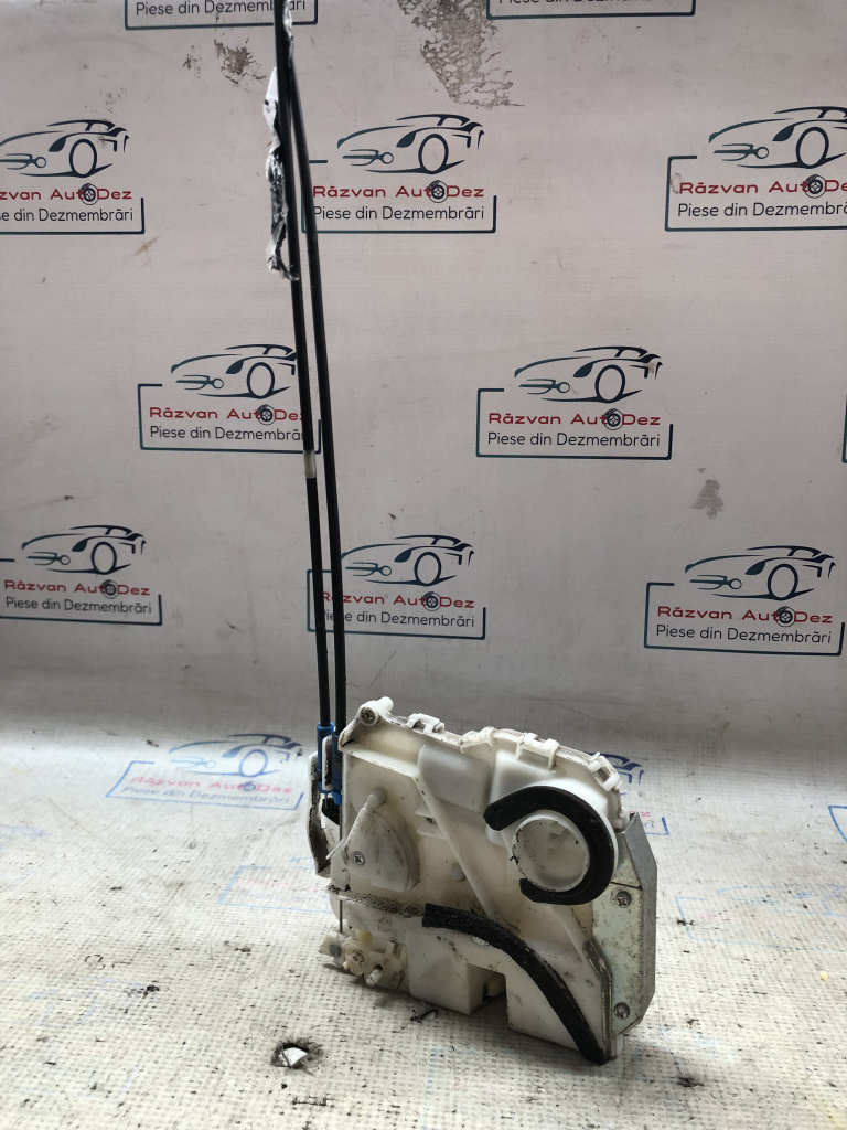Broasca dreapta spate Suzuki Vitara 2016, 8230154PA1